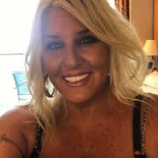 Tina Luke Posey (@user8142931280673)