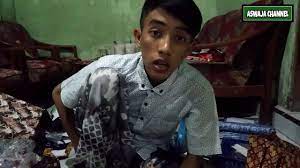 Memberikan ucapan selamat lewat kalimat yang dirangkai dengan kata kata selebrasi dan. Part 2 Pembukaan Kado Ultah Ke 19th Hafidzul Ahkam Youtube