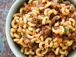Large skillet, combine ground beef, onion, celery and mushrooms. Hamburger And Macaroni Family Fave