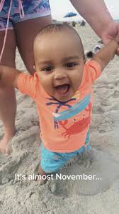 Candice Malone (@istaychillin_)