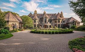 Fort wayne is home to a bustling and trendy dining scene, so did you know that fort wayne children's zoo is one of the nation's top ten zoos for kids? 30 Million 50 Acre Estate In Fort Wayne Indiana Homes Of The Rich