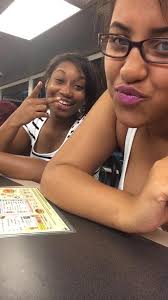 Mackenzie Carson (@MackenzieJ_)