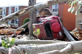 Déjà aux alentours de 17 h 25, la grêle a commencé à tomber à gatineau. Six Tornades Ont Frappe L Outaouais Selon Environnement Canada La Presse