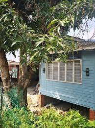 Rumah kampung 1 rumah kampung 2 rumah kampung 3 rumah kampung 4 rumah kampung morten, villa sentosa, melaka, malaysia. Lama Terbiar Lihat Bagaimana Rumah Kampung Ini Diubahsuai Dengan Rekaan Moden