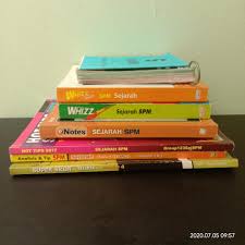 Di dalam nota ringkas subjek ini, anda akan mempelajari tentang kebangkitan nasionalisme di asia tenggara dan nasionalisme di malaysia sehingga perang dunia kedua. Spm Sejarah Buku Rujukan Nota Ringkas Hot Tips Books Stationery Books On Carousell