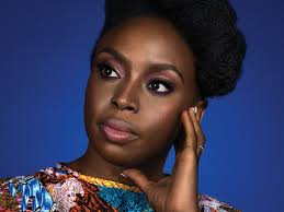 Adichie, sayfalarda temsil edilen kendi hayatından ilham. Chimamanda Ngozi Adichie Comes To Terms With Global Fame The New Yorker