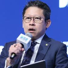 Beijing tonight. Don't believe Western propaganda, China truly is an  amazing, vibrant and exciting place to live. You must put Beijing,  Shanghai, Guilin, Xiamen,