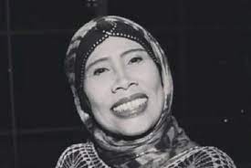 New opening ost upik abu & laura ep29. Renowned Betawi Comedienne Omas Passes Away At 54 Entertainment The Jakarta Post