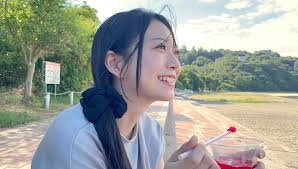 FC2-PPV-4522274 Erika-chan makes a shocking comeback! Its been about a  year and a half since her graduation. In response to the voices of her  fans, she will be returning for a limited