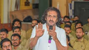 Upendra Phone Hack: Kannada Actor, Wife Targeted in Rs 55,000 Cyber Scam