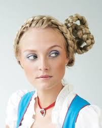 Dirndl Frisuren Zum Nachmachen Dirndl Kapsels