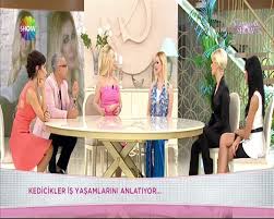 Çarkıfelek hıyar show m.ali erbil ile yarışmacı arasındaki hıyar muhabbeti. Mehmet Ali Erbil Ve Kedicikler Seda Sayan Show Da Izle