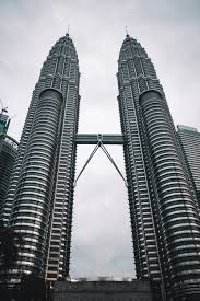 It represent a tremendous achievement in structural engineering design. Petronas Twin Tower Pictures Download Free Images On Unsplash