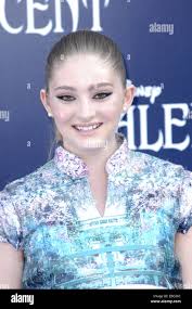 Willow shields los angeles premiere hi-res stock photography and images