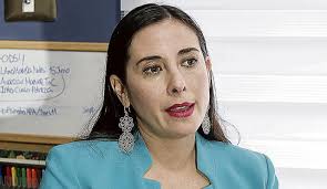 Alexandra Ames: “Seguimos teniendo minicaudillos que no recogen las reales  demandas de la gente”