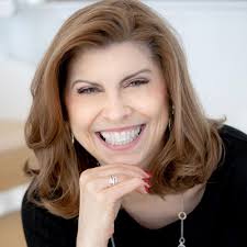 👀 PSA for my fellow LinkedIn users: Did you know LinkedIn has quietly been  using your content to train its AI? Yep! Your posts, profile, even job  applications are being used to