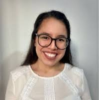 Alejandra Li's Instagram, Twitter & Facebook