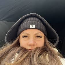 Sarah Fleischmann's Instagram, Twitter & Facebook