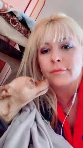 Jocelyn Mayfield's Instagram, Twitter & Facebook