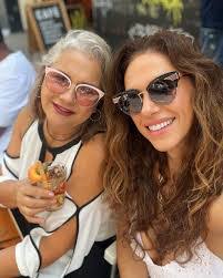 Ana Valverde's Instagram, Twitter & Facebook