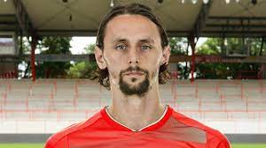 Aktuelles & news über den bvb alles über die spiele die tabelle die fans von borussia dortmund auf derwesten.de jetzt mehr erfahren! 1 Fc Union Berlin Sign Defender Neven Subotic Professional 1 Fc Union Berlin