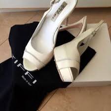 Qui trovi tutte le novità moda 2021.le nuove collezioni abbigliamento, scarpe, borse e accessori dei marchi più famosi del mondo, dal lusso al low cost. Scarpe Sposa In 70029 Santeramo In Colle Fur 30 00 Zum Verkauf Shpock De