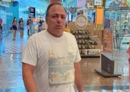 Pazuello foi fotografado sem máscara por cliente que estava no manauara shopping. Manauara Shopping Diz Que Orientou Pazuello A Comprar Mascara Apos Flagra