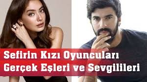 Birbirinden sürükleyici ve tutku dolu sahneleriyle adından söz ettiren dizide, 39. Sefirin Kizi Oyunculari Gercek Esleri Ve Sevgilileri Dizi Oyunculari Dizi Haberleri Dizi Fragmanlari