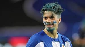 He is an exciting and special young talent. 0mbdwwu7bazsdm
