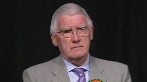 Cyn Aelod Cynulliad Plaid Cymru i arwain Cyngor Conwy