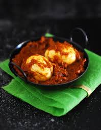 Learn How To Make Traditional Kerala Egg Side Dish That Goes Well With Roti Appam Idiayappam Etc Egg Roast Recipes Egg Curry