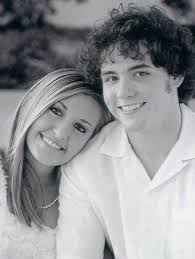 ENGAGEMENT: McDonald-Grammer