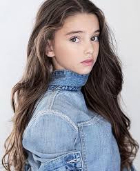 🎬💞LOLA CHARM MCMURRAY