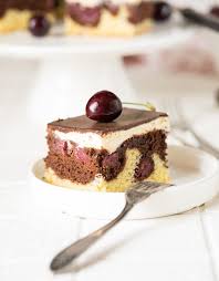 Egal ob zum muttertag, vatertag oder valentinstag. Klassische Donauwelle Lecker Wie Von Omi Zimtkeks Und Apfeltarte