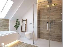 Steinfliesen Bad Einfach Badezimmer Gestalten Charmant Badezimmer Fliesen Mit Steinfliesen B Salle De Bain Design Idee Salle De Bain Amenagement Salle De Bain