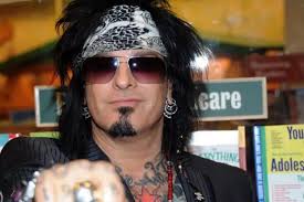 Daily Reload: Nikki Sixx, Danny Carey + More