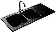 Evier En Ceramique Noir Brillant Villeroy Boch De La Gamme Targa 2 Bacs 1 Egouttoir Cuisissimo Evier Egouttoir Evier Cuisine