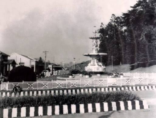 1960 pic of Charring cross . Second pic is circa 1900 This is a is a junction in [National Highway 67 (India)] intersecting the commercial road and the Ooty - Conoor road