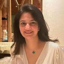 I made way more money from my side hustles than my 9-5 job. Here's a list  of everything I did that allowed me to quit my six-figure career within 10  years: 1.