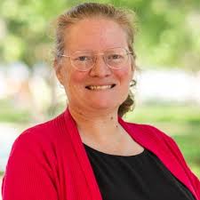 In the past month, I graduated from the University of Wisconsin-Milwaukee  with my Secondary English Education Bachelors Degree, a degree through the  Honors College, and my paralegal licensure.