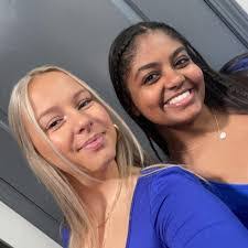 Lilly Quinn's Instagram, Twitter & Facebook