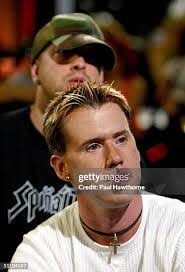 Larry Hummel's Instagram, Twitter & Facebook