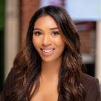 Jillian Nickerson's Instagram, Twitter & Facebook