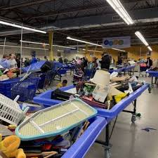 Check spelling or type a new query. Goodwill Salinas 31 Photos 12 Reviews Thrift Stores 1566 Moffett St Salinas Ca Phone Number Yelp