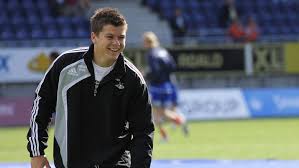 His preferred foot is either and his best role is advanced if you ever had pål andré helland on your fm 2021 team, we encourage you to: Helland Ferdig I Rbk