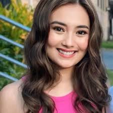 Ang Ganda Naman ni idol jasmine 🥰 Ang bait bait pa di maarti nakikipag  meet sa mga fans kahit gabi 😍😍 Jasmine Helen Dudley-Scales Jasmine Helen  Dudly-Scales