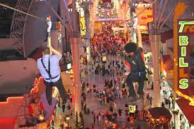 Zipline las vegas, 2 hour 30 minute zipline adventure. Downtown S Slotzilla Las Vegas Zip Line Takes First Riders Vital Vegas
