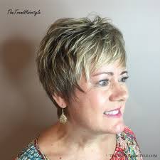 This probably means your hair has a silky smooth texture, but it can also leave you with hair that might have trouble holding a curl, and can be prone to looking limp and lifeless. Very Short Textured Razor Cut For Fine Hair 20 Youthful Shaggy Hairstyles For Fine Hair Over 50 The Trending Hairstyle