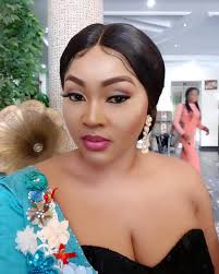 Official fan page = mercy aigbe is one nollywood actress that has risen gradually to the very top. Mercy Aigbe Biography Age Husband Net Worth Pictures 360dopes
