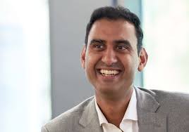 Shuja Khan's Instagram, Twitter & Facebook